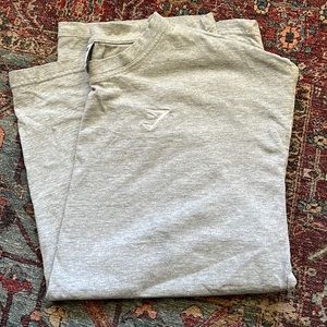 gymshark grey t-shirt